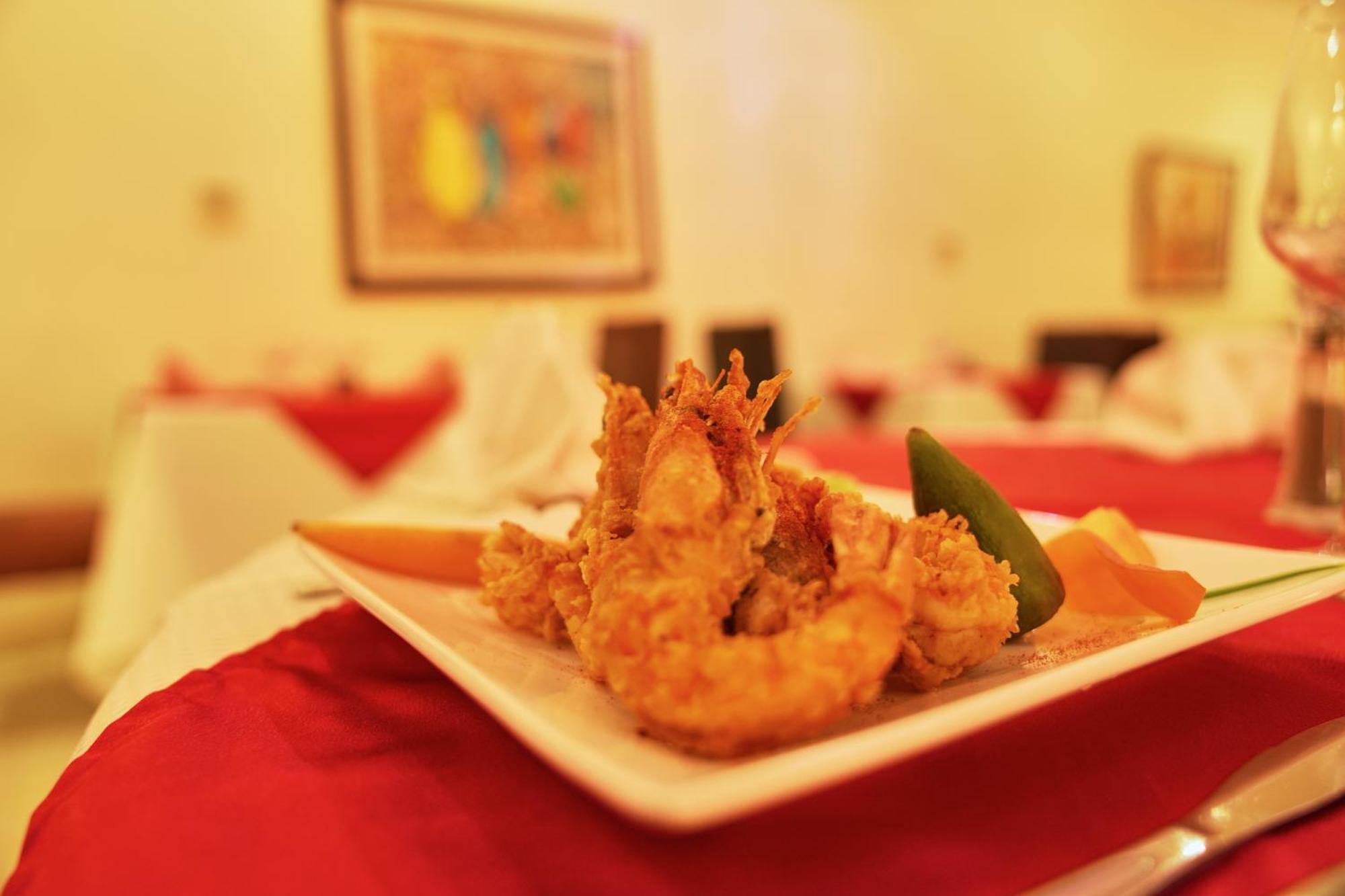 Dunia Hotel Bissau 外观 照片
