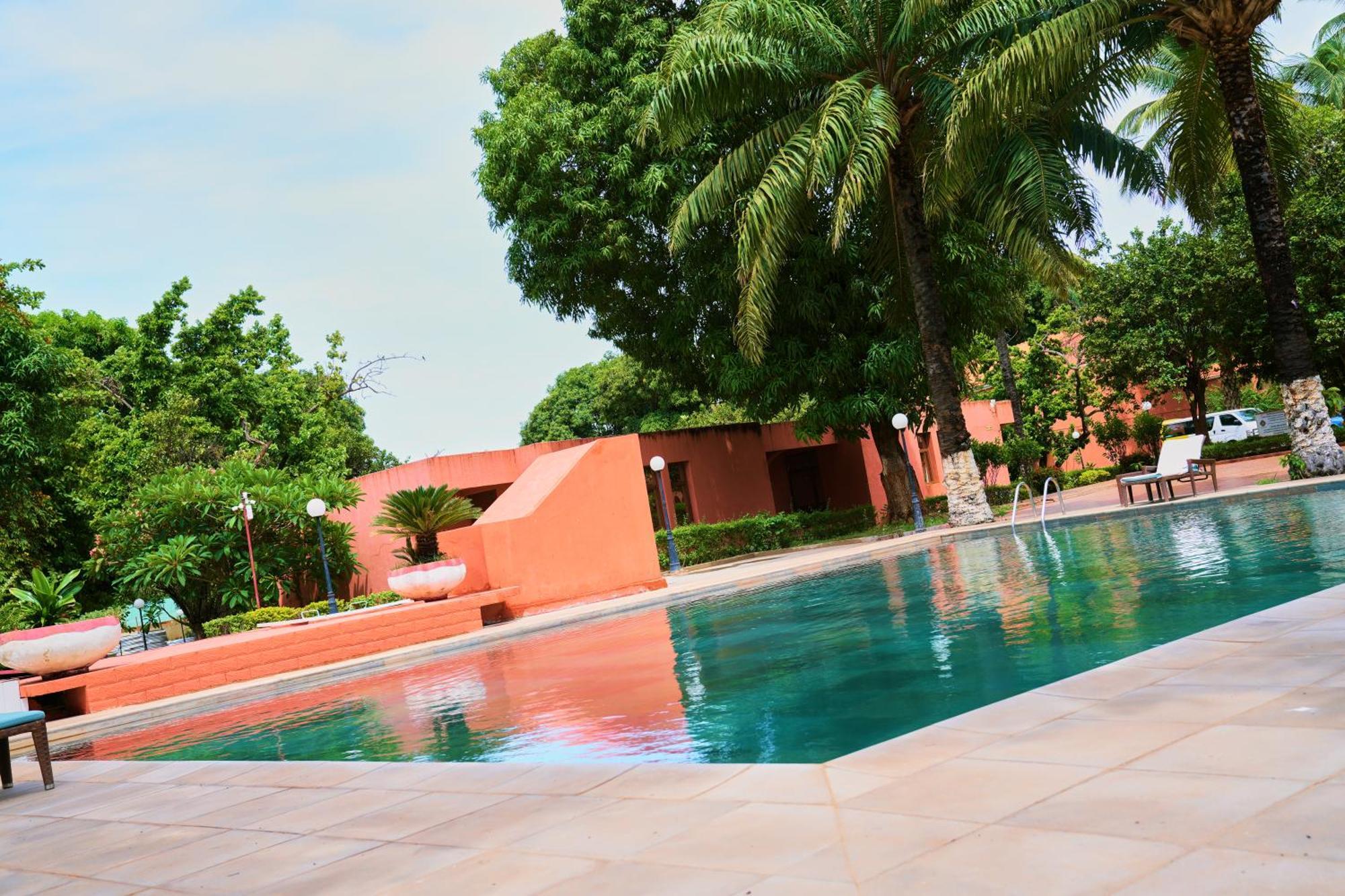 Dunia Hotel Bissau 外观 照片