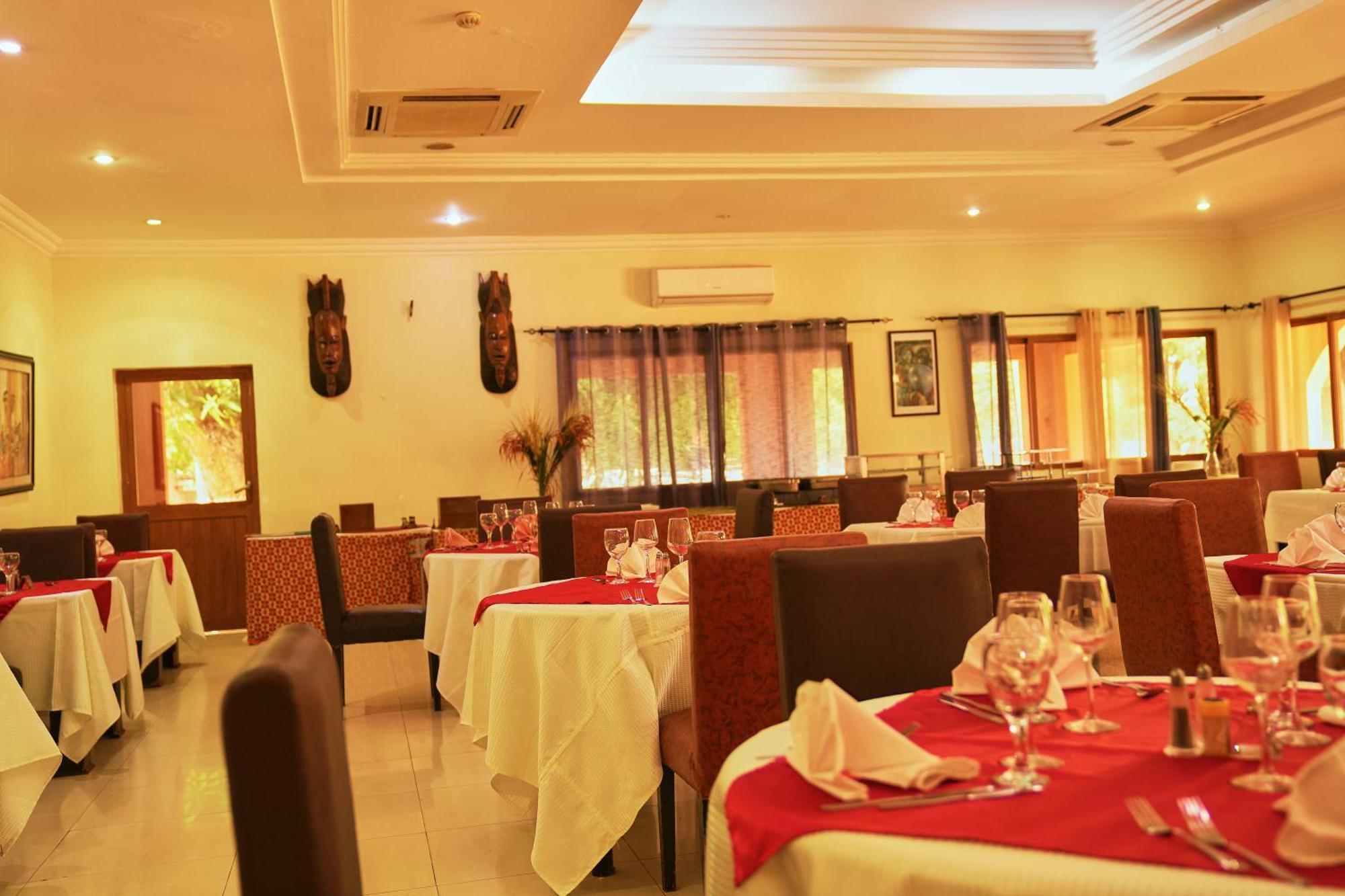 Dunia Hotel Bissau 外观 照片