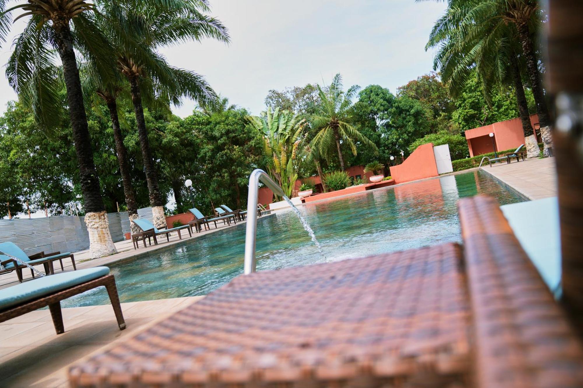 Dunia Hotel Bissau 外观 照片