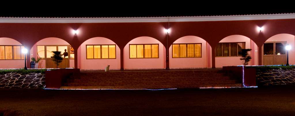 Dunia Hotel Bissau 外观 照片